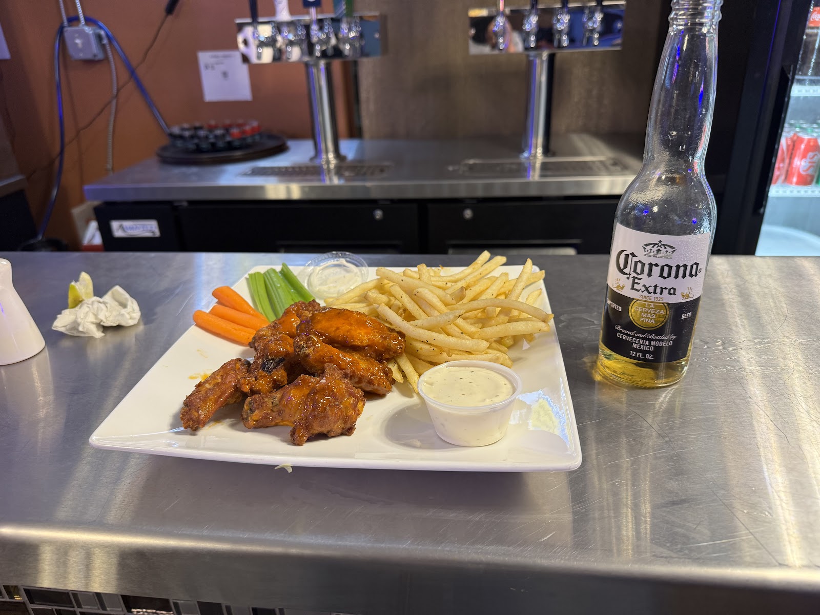 Indomablez Bar & Grill interior